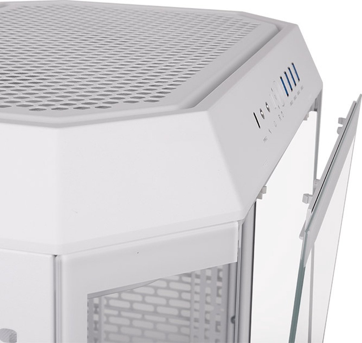 Thermaltake | The Tower 600 | Snow White