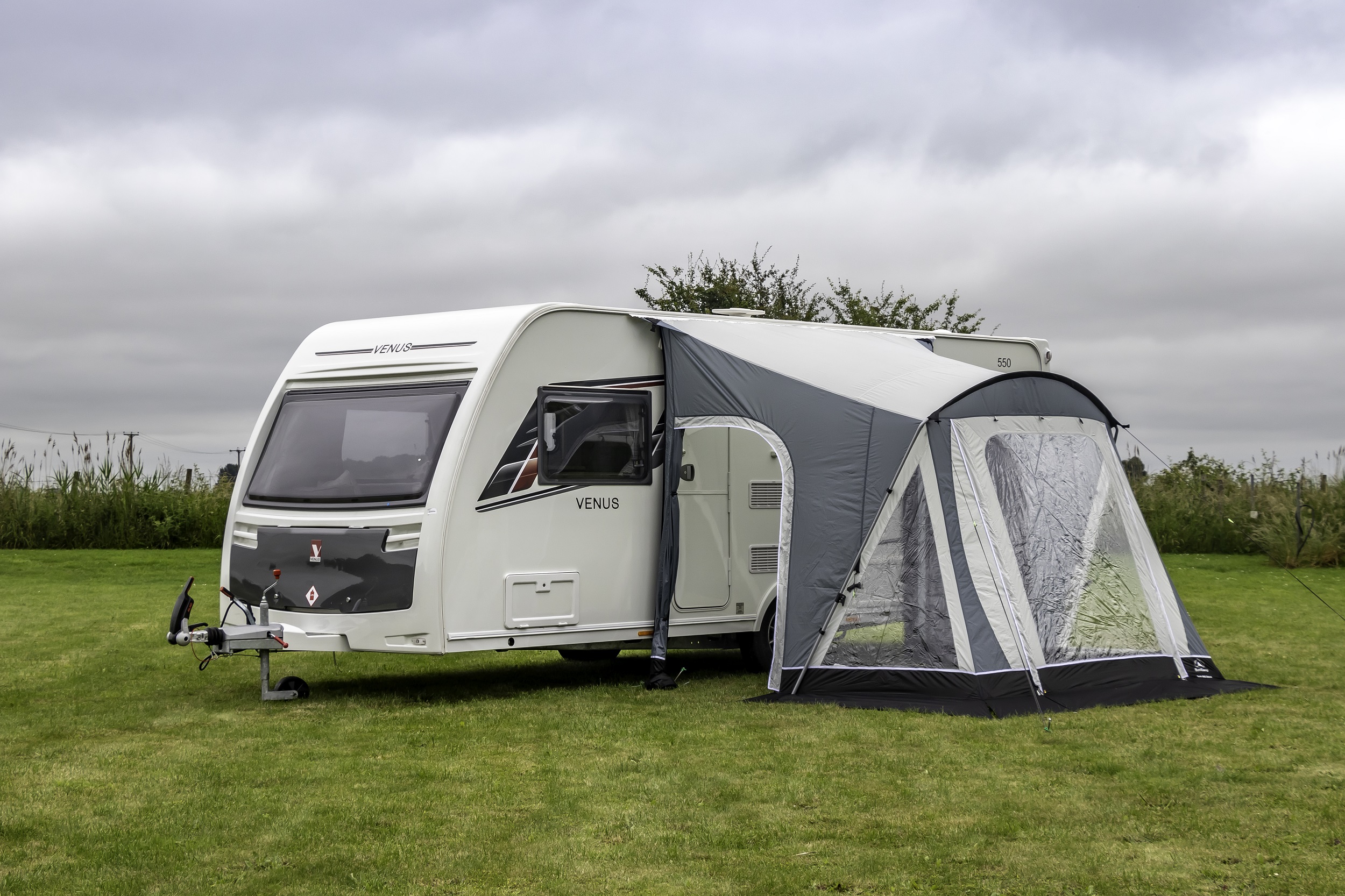 SunnCamp Voortent Swift Deluxe 260 SC - 260 cm breed - 240 cm diep - 6,3 kg
