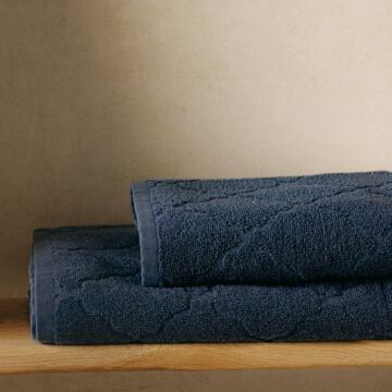 HOMLA Samine handdoek 50x90 cm - 100% katoen 500g/m² - zeer absorberende, sneldrogende donkerblauwe handdoek