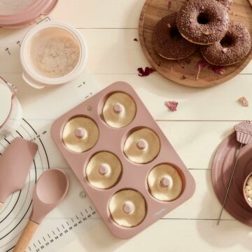 HOMLA Easy Bake siliconen vorm voor donuts Donutvorm gemaakt van siliconen cupcakevorm - praktisch siliconenmateriaal - zoete bakwaren - handige keukenuitrusting - 30x18 cm