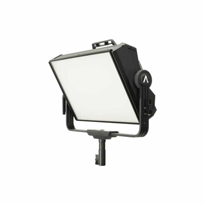 Schuinaanzicht: Aputure Nova P300c Kit
