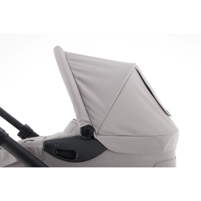 Mutsy Evo kinderwagen met reiswieg | beton | zilverkleurig frame